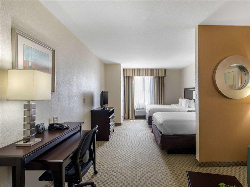 Fairfield By Marriott Inn & Suites Hillsboro Exterior foto
